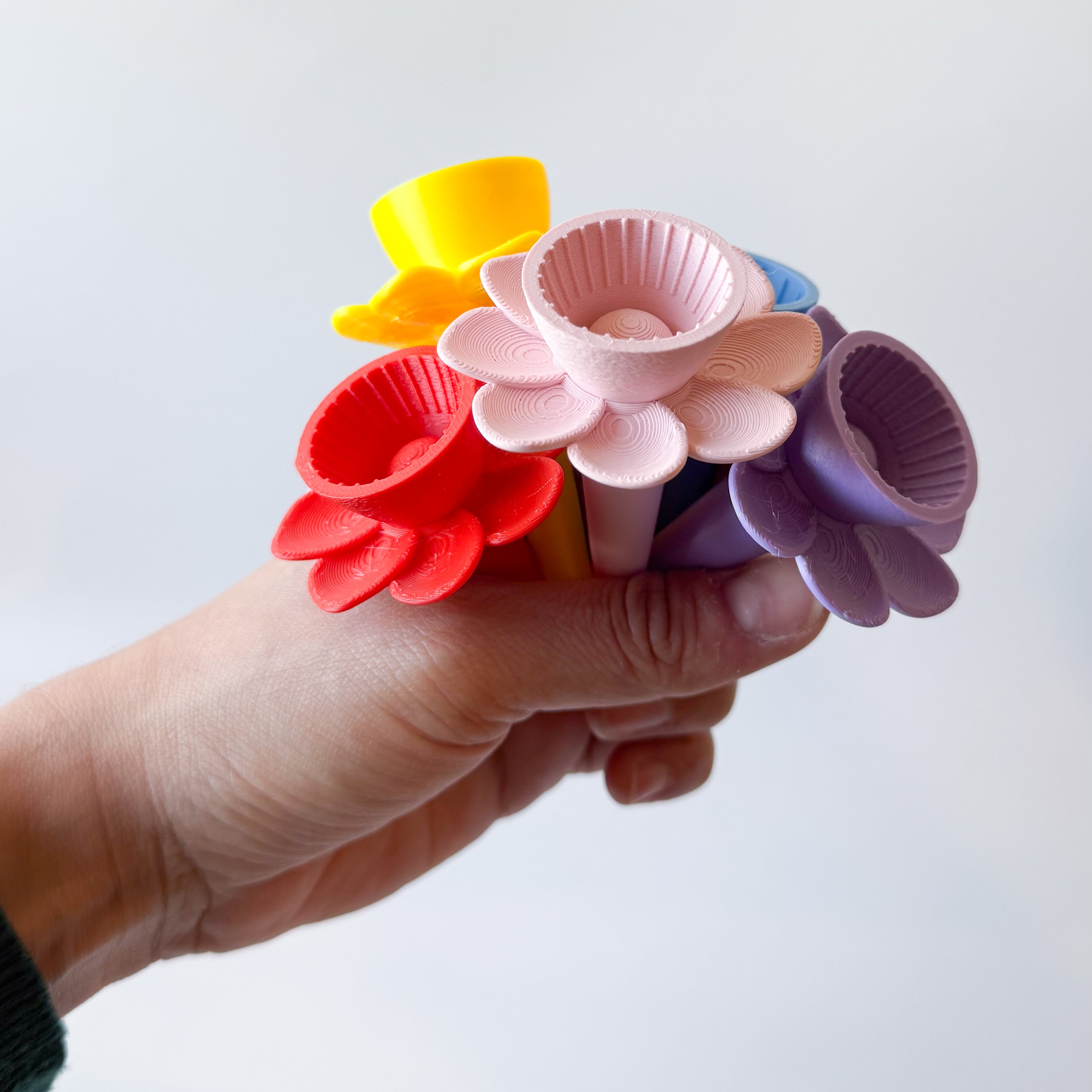 Bee cup