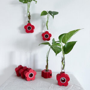 מתקן ייחורים מגנטי לעיצוב מודולרי – למקרר, קיר או שולחן. מגוון צבעים לבחירה ותרומה לעוטף עזה בעיצוב מיוחד